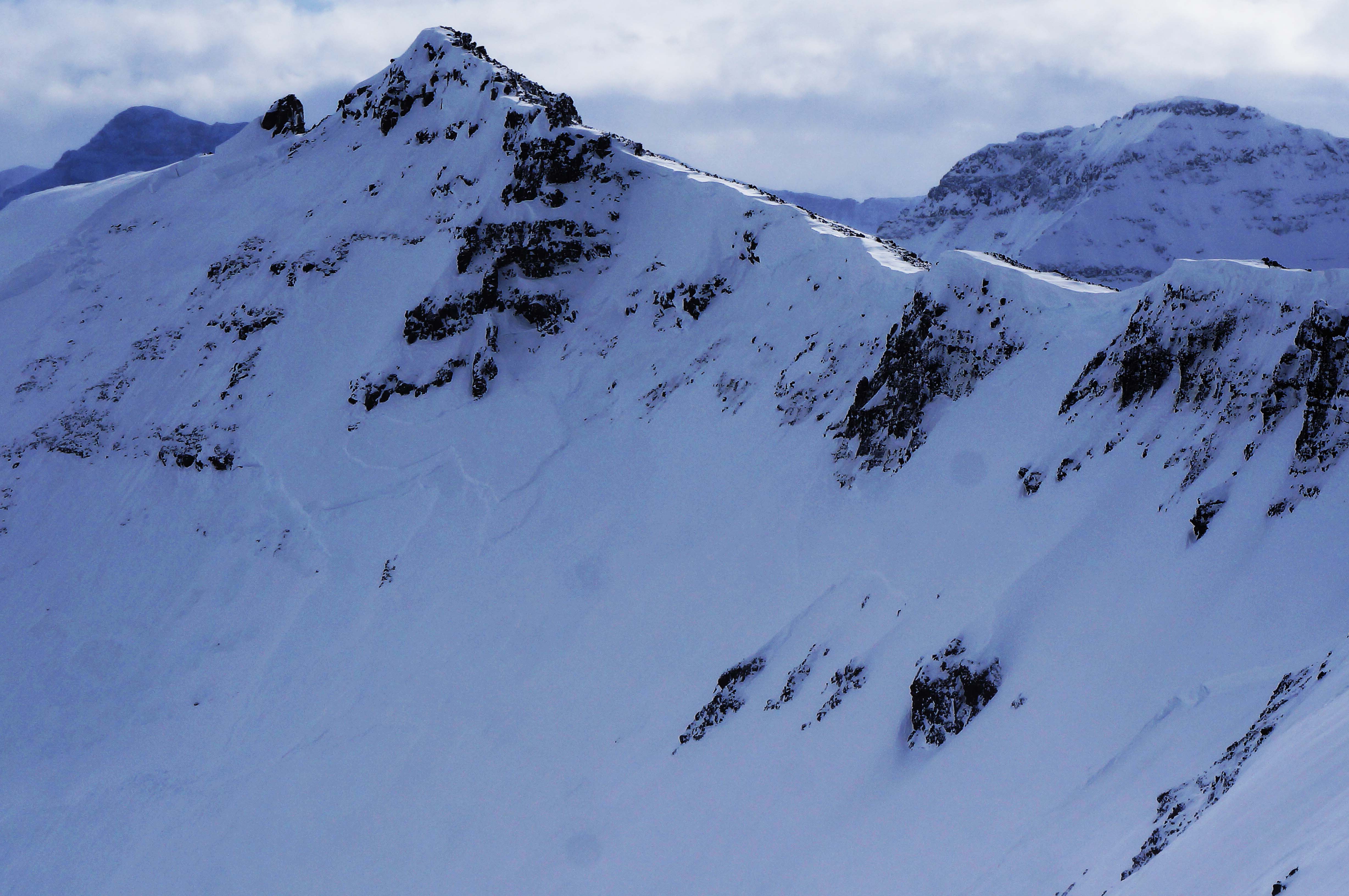 Avalanche on Mt. Hayden near Cooke Avalanche on Mt. Hayden near Cooke