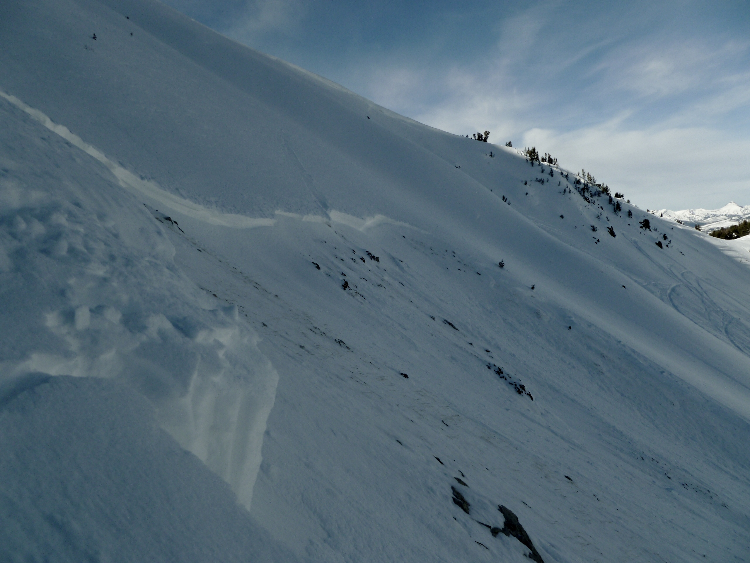 Snowmobiler triggered avalanche Henderson Mtn.