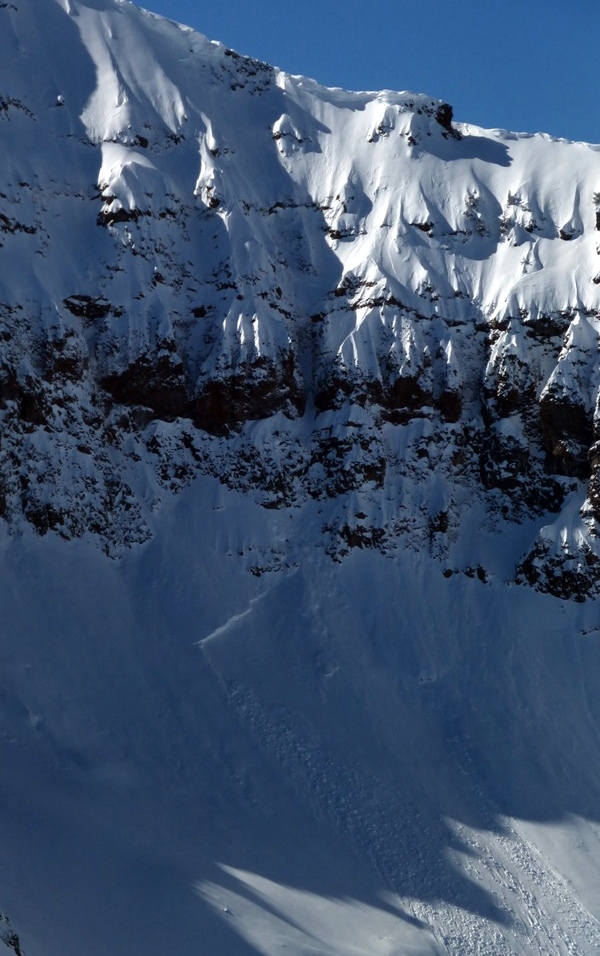 Natural Avalanche Mt Bole - Northern Gallatin Ragne 2/22/15 Natural Avalanche Mt Bole - Northern Gallatin Ragne 2/22/15
