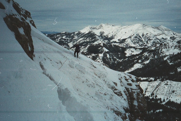 Small avalanches can be deadly!